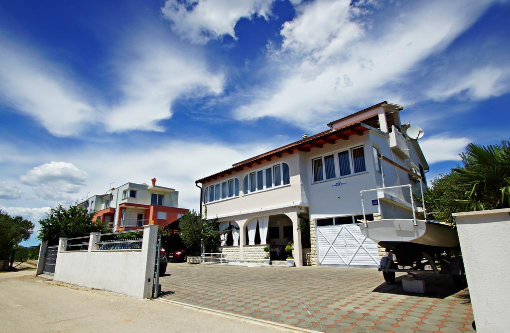 Apartments Adria جادريغا المظهر الخارجي الصورة